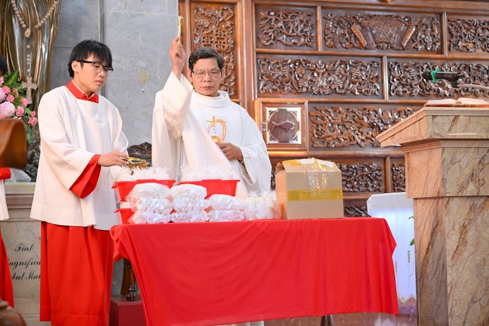 Lễ Đức Mẹ dâng Chúa Giêsu trong Đền thờ 2026