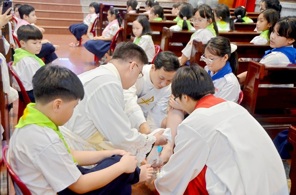 Thánh lễ Tiệc ly tại giáo xứ Vĩnh Hòa - 2026