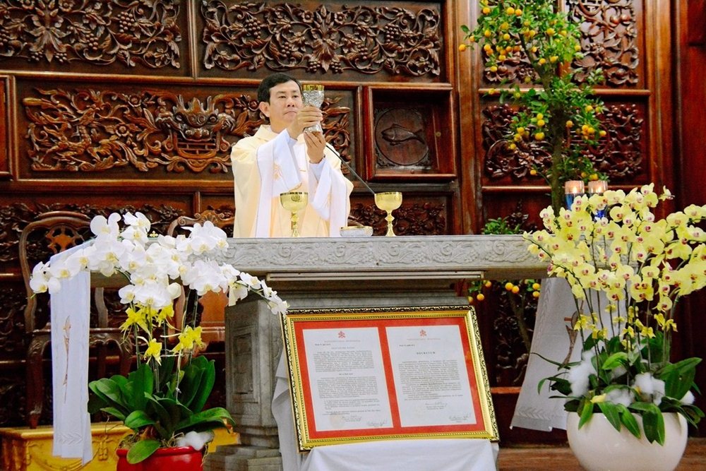 DSC_9204-(Copy).jpg