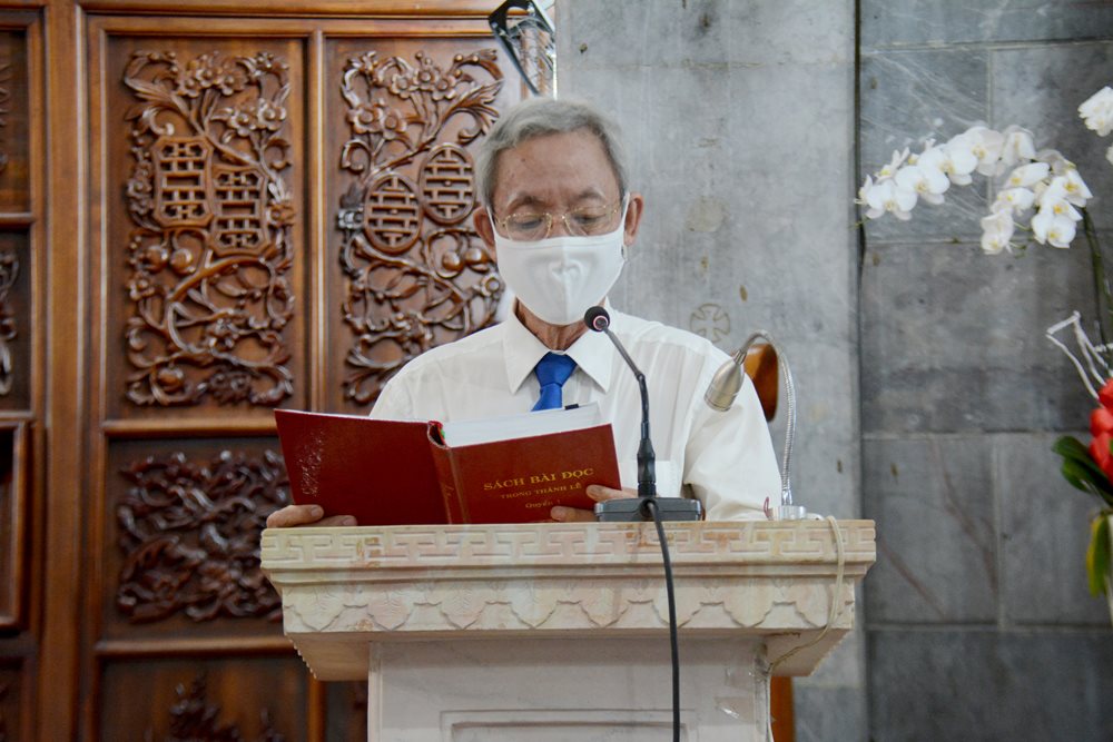 DSC_3676-(1).jpg DSC_3676-(1).jpg