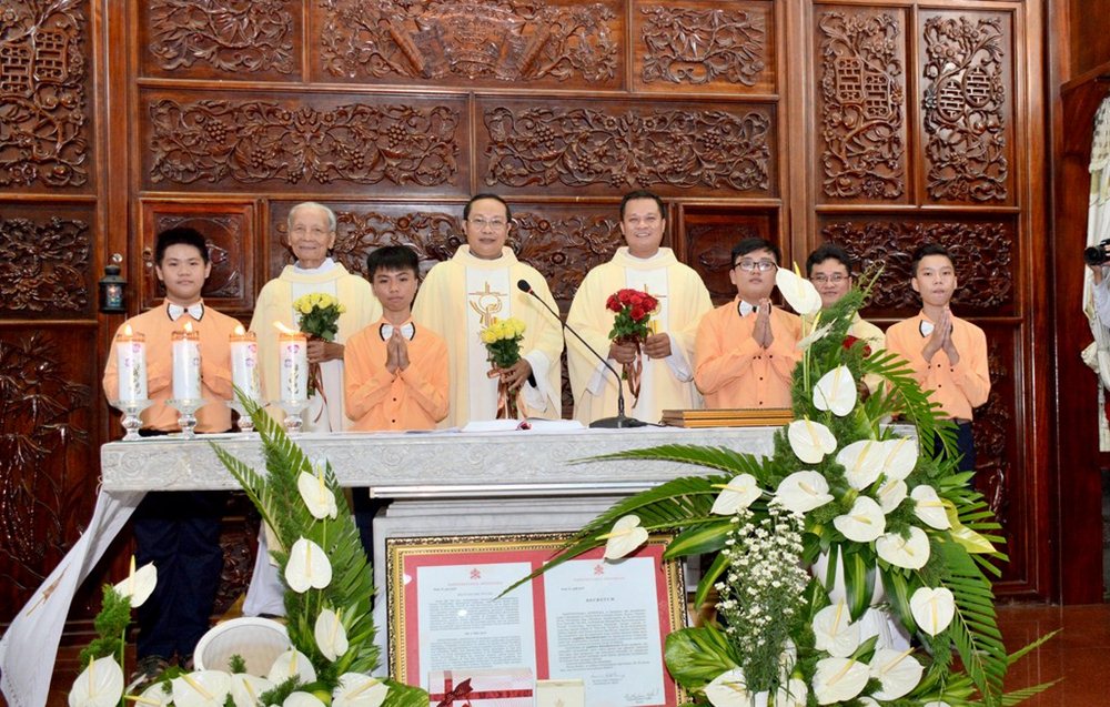 DSC_0411-(Copy).jpg DSC_0411-(Copy).jpg