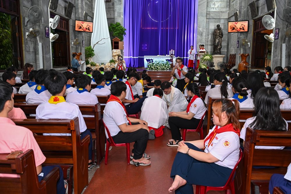 Thánh lễ Tiệc ly 2025 tại giáo xứ Vĩnh Hòa