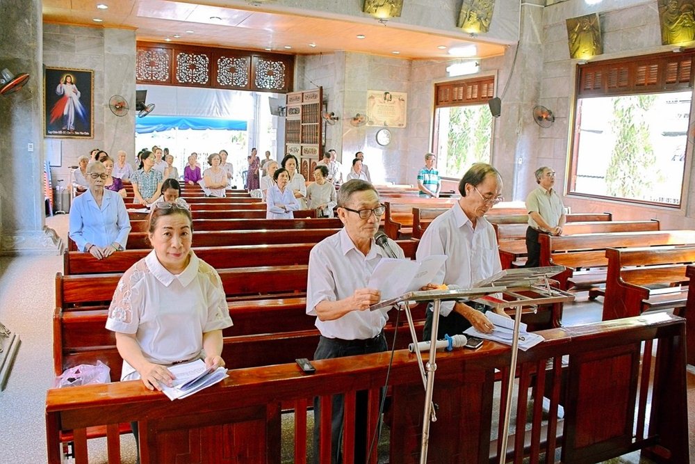 DSC_9085-(Copy).jpg
