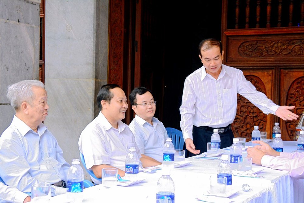 DSC_5160-(Copy).jpg DSC_5160-(Copy).jpg
