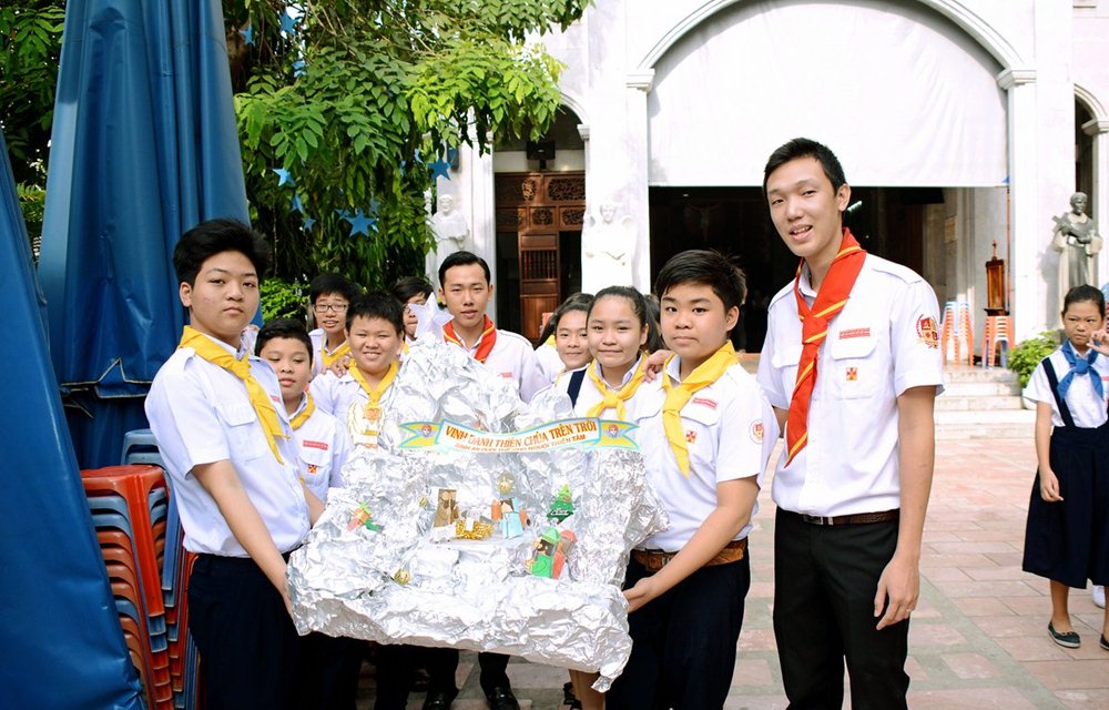 16-12-25-TN-GX-Vinh-Hoa-Ruoc-Chua-đen-voi-cac-ban-co-HCKK-(19)-(Copy).jpg 16-12-25-TN-GX-Vinh-Hoa-Ruoc-Chua-đen-voi-cac-ban-co-HCKK-(19)-(Copy).jpg